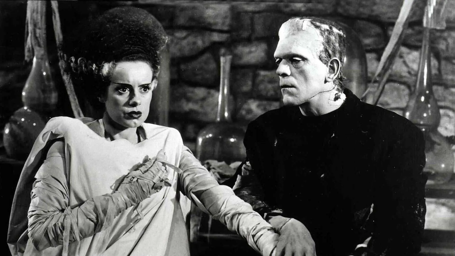 La Moglie di Frankenstein - Steelbook 4K Ultra HD + Blu-ray - Edizione 90° Anniversario (Blu-ray) La Moglie di Frankenstein - Steelbook 4K Ultra HD + Blu-ray - Edizione 90° Anniversario (Blu-ray)