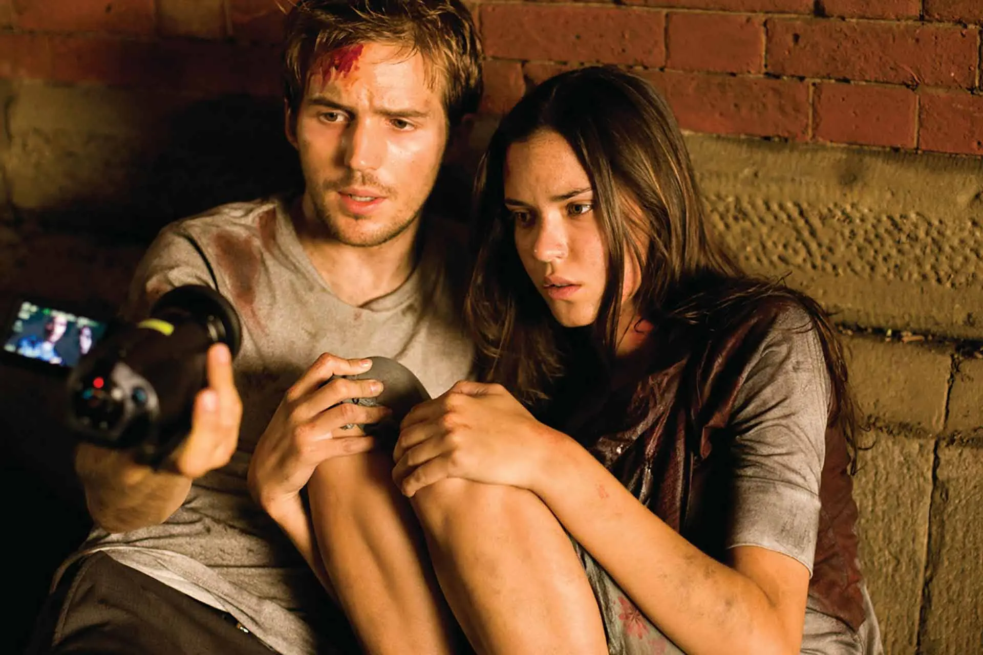 Cloverfield - DVD (DVD) Cloverfield - DVD (DVD)