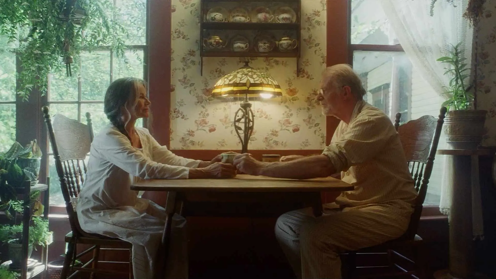 Strange Darling - Limited Edition Midnight Factory Blu-ray + Booklet (Blu-ray) Strange Darling - Limited Edition Midnight Factory Blu-ray + Booklet (Blu-ray)