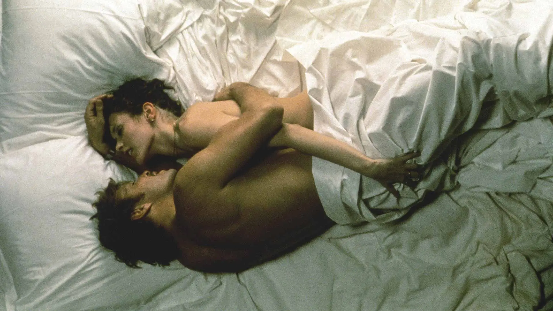 Emmanuelle Film Collection - Collector's Edition 4K Ultra HD + 4 Blu-ray + Cards + Booklet (Blu-ray) Emmanuelle Film Collection - Collector's Edition 4K Ultra HD + 4 Blu-ray + Cards + Booklet (Blu-ray)