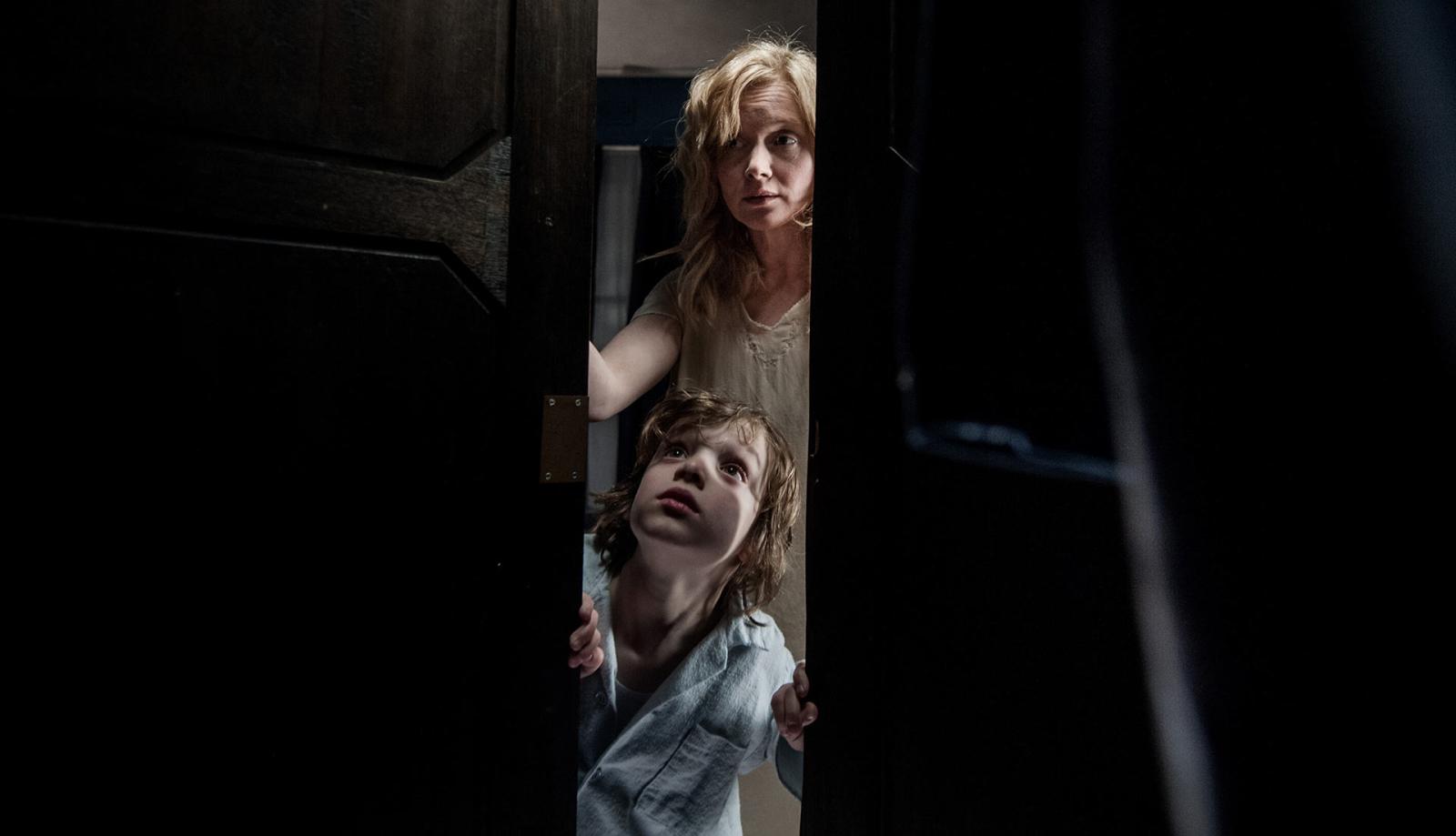 Babadook - Fabelo™ StoryBook Steelbook 4K Ultra HD + Blu-ray - Definitive Edition (Blu-ray) Babadook - Fabelo™ StoryBook Steelbook 4K Ultra HD + Blu-ray - Definitive Edition (Blu-ray)