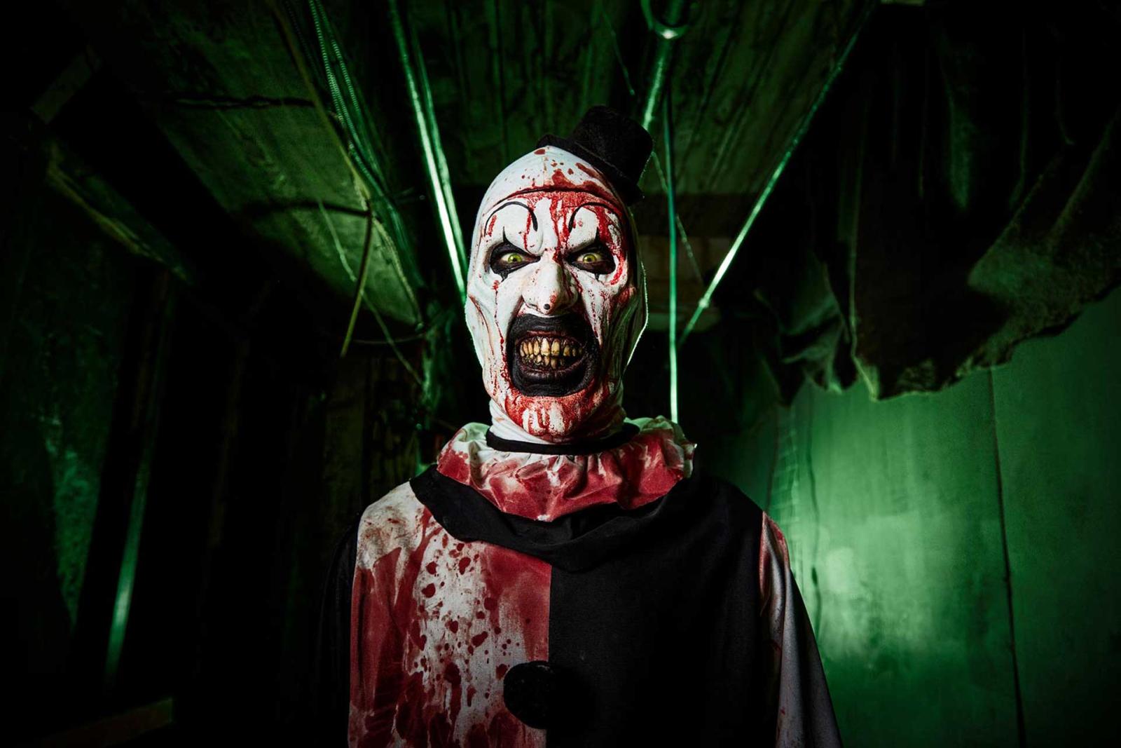 Terrifier 2 Boxset - Limited Edition 2 DVD + Booklet (DVD) Terrifier 2 Boxset - Limited Edition 2 DVD + Booklet (DVD)