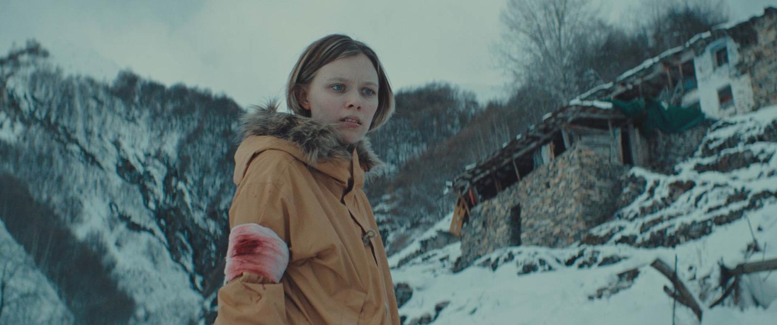 Let It Snow - Limited Edition DVD + Booklet (DVD) Let It Snow - Limited Edition DVD + Booklet (DVD)